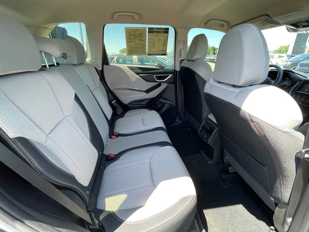 Used 2021 Subaru Forester AWD/4WD image 23