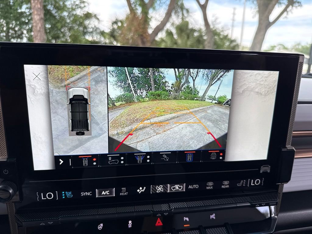 Used 2025 GMC Hummer EV 3X AWD/4WD image 66