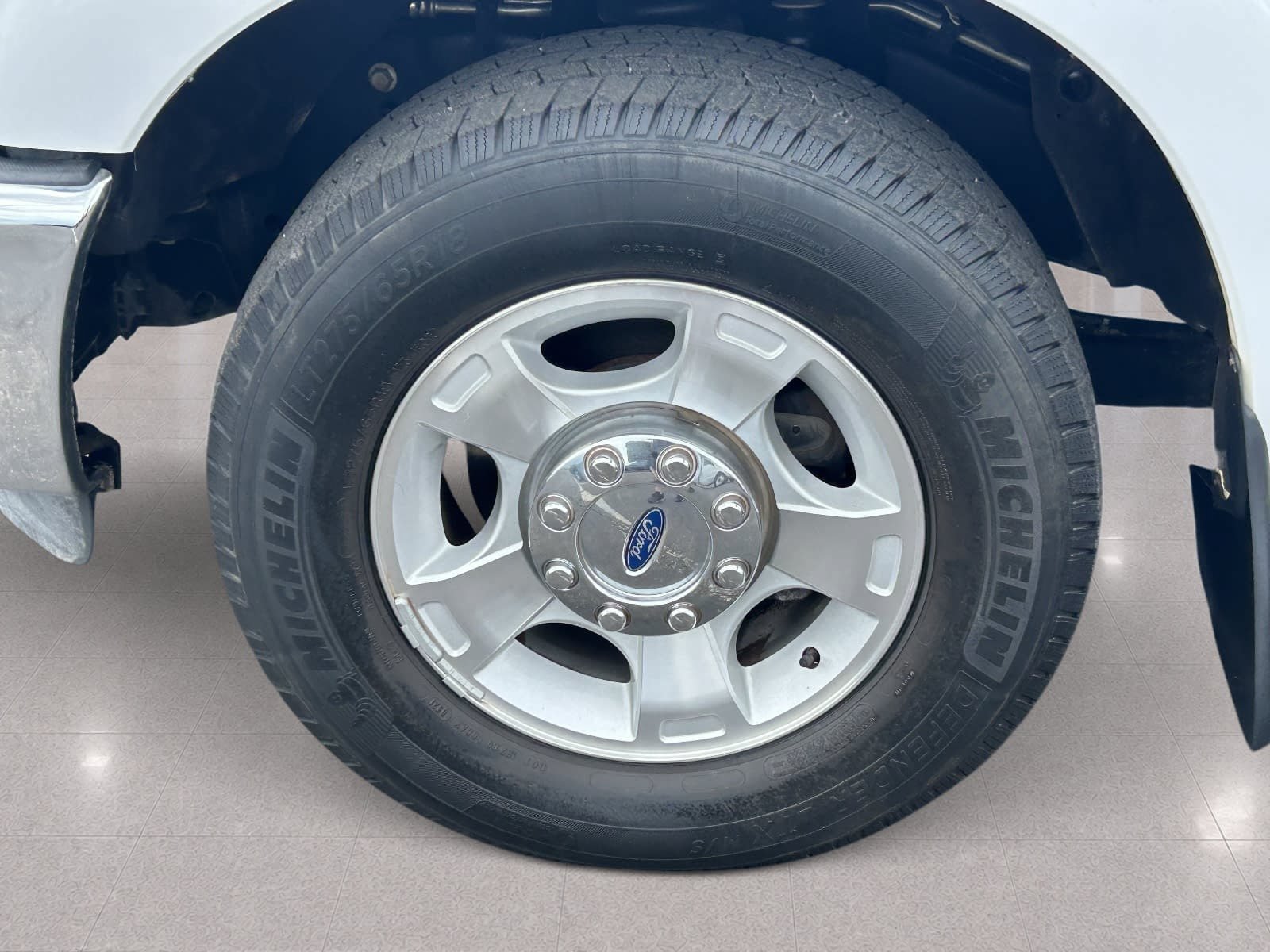Used 2016 Ford F350 XLT w/ XLT Value Package RWD image 11