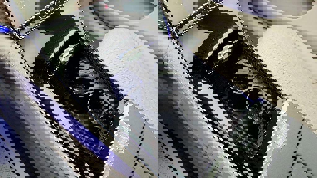 Used 2023 Mercedes-Benz EQS 450+ EQS 450+ Sedan with Active Amb image 16