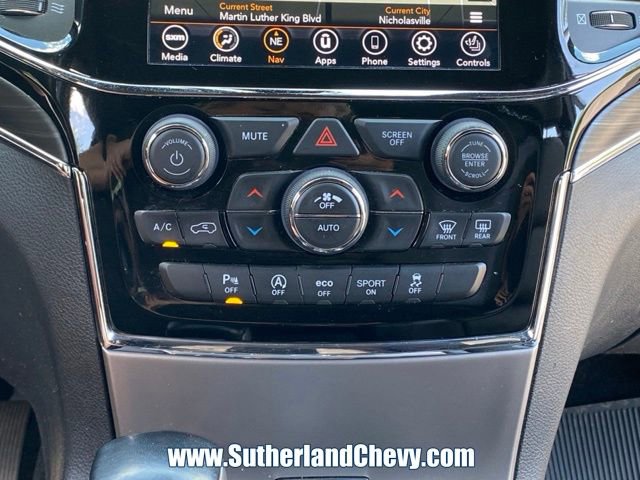 Used 2021 Jeep Grand Cherokee Limited AWD/4WD image 32