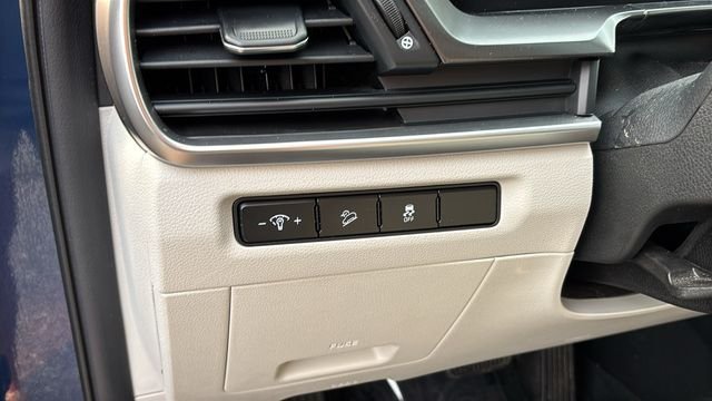 Used 2024 Kia Telluride S w/ S Sunroof Package FWD image 13