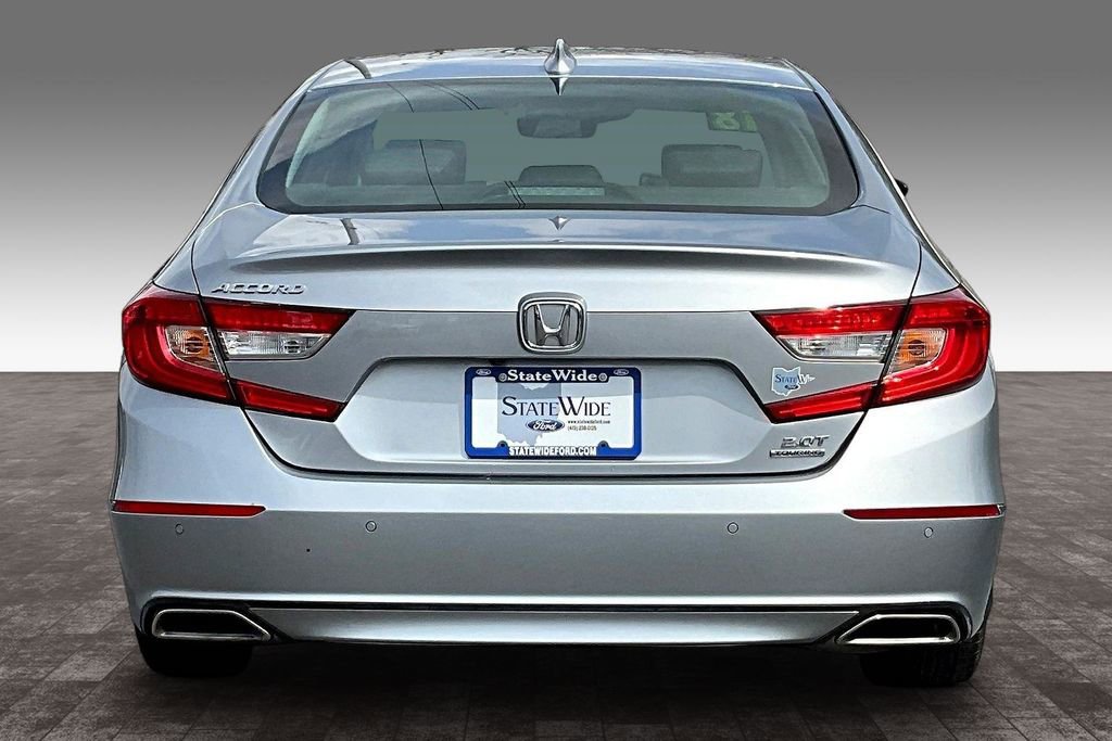 Used 2018 Honda Accord Touring image 27
