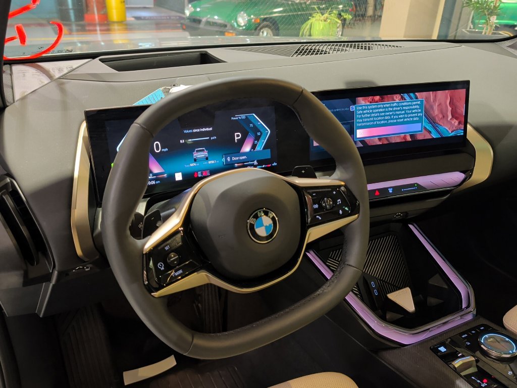Certified 2025 BMW X3 xDrive30i w/ Premium Package AWD/4WD image 5