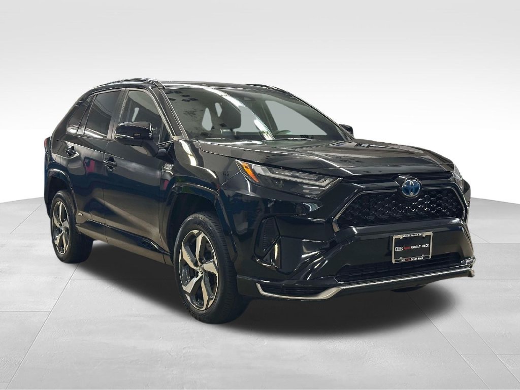 Used 2023 Toyota RAV4 SE AWD/4WD image 10