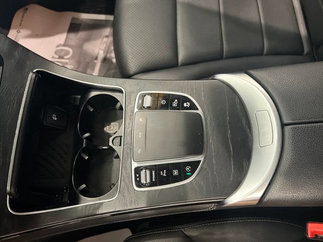 Used 2021 Mercedes-Benz GLC 300 4MATIC image 32