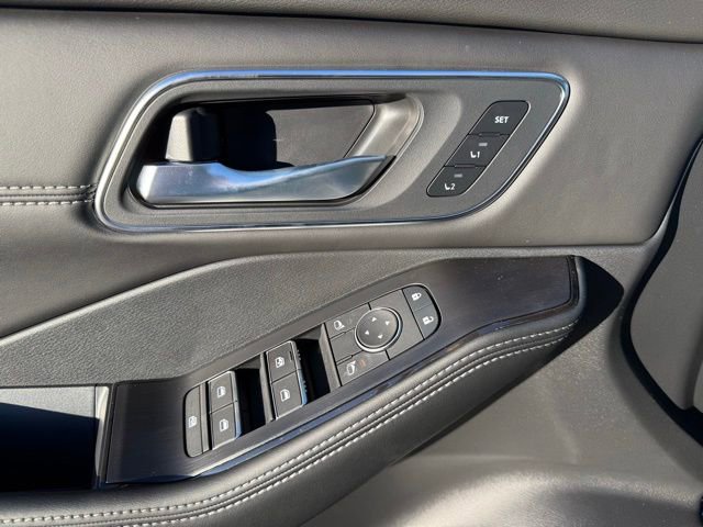 New 2026 Nissan Rogue Platinum w/ Platinum Premium Package image 11