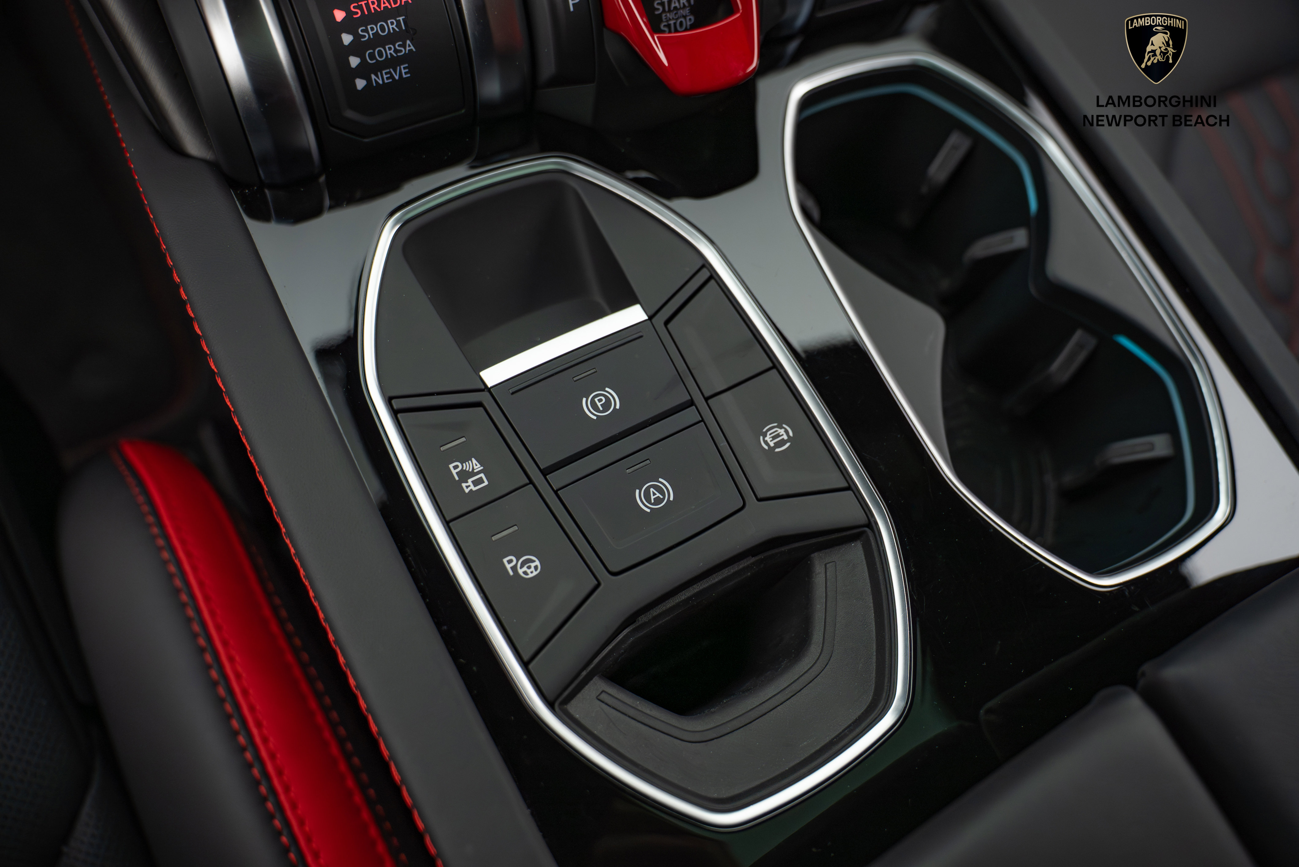 Used 2024 Lamborghini Urus S image 34