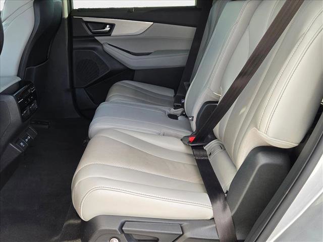 Used 2024 Acura MDX SH-AWD w/ Technology Package image 20