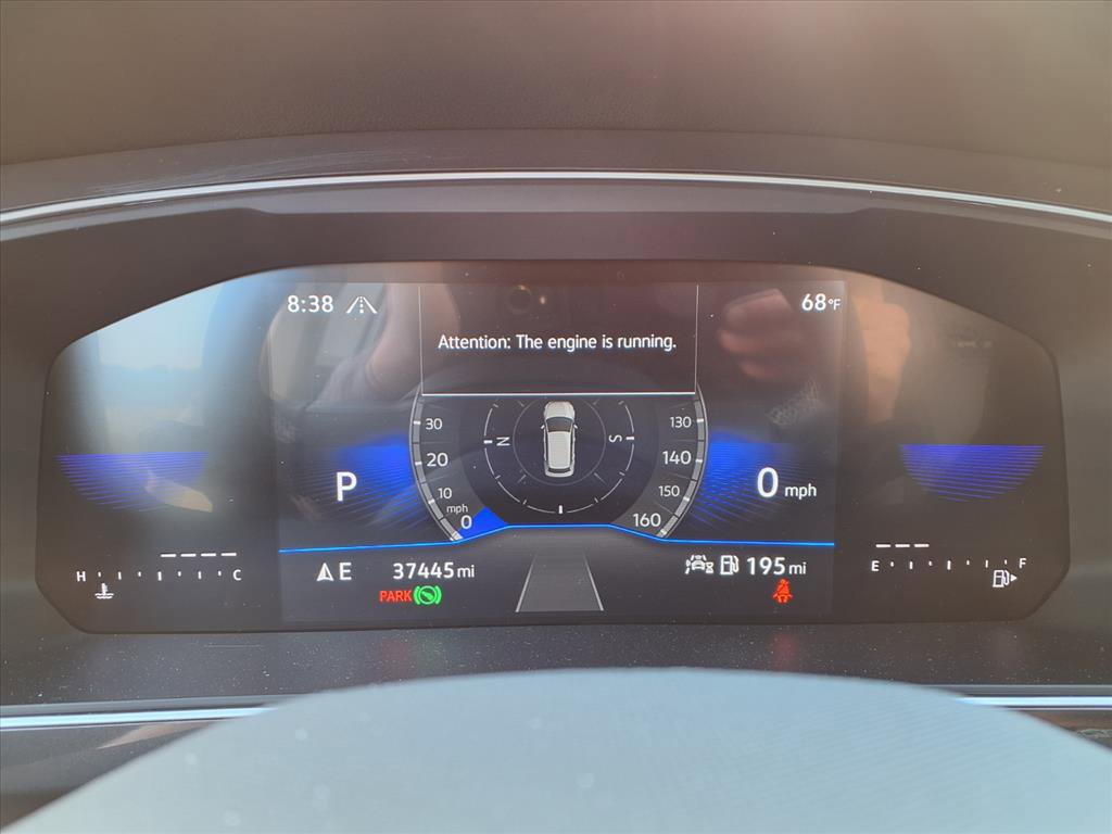 Used 2024 Volkswagen Tiguan Wolfsburg Edition image 21