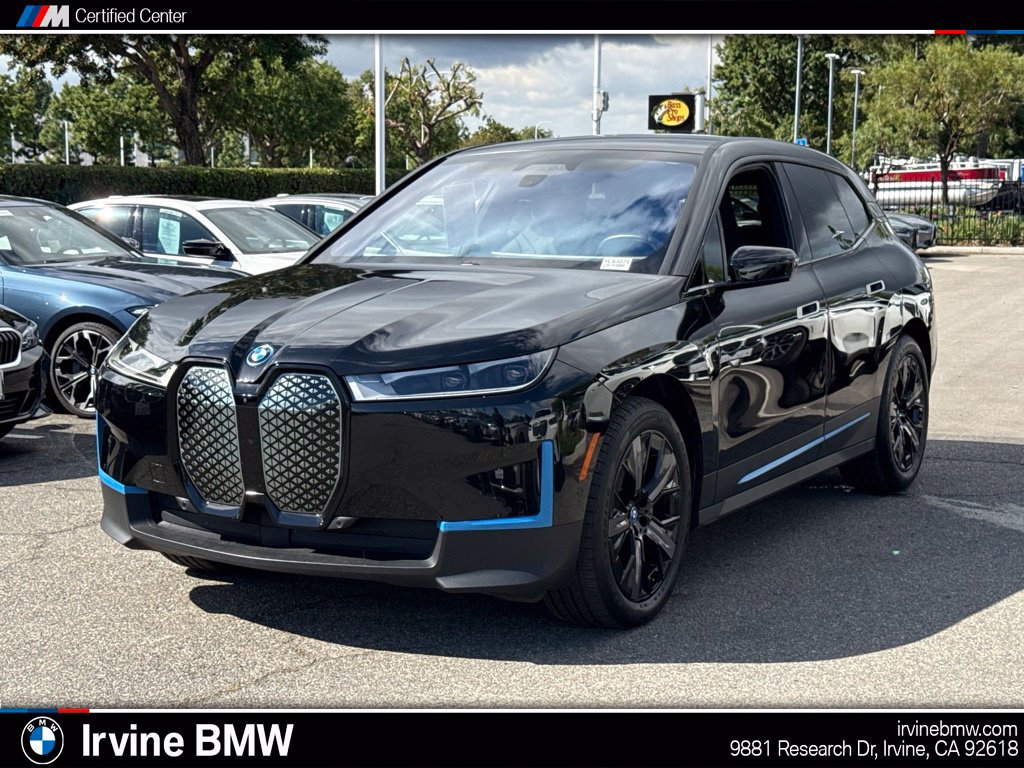 Certified 2024 BMW iX xDrive50 AWD/4WD image 1