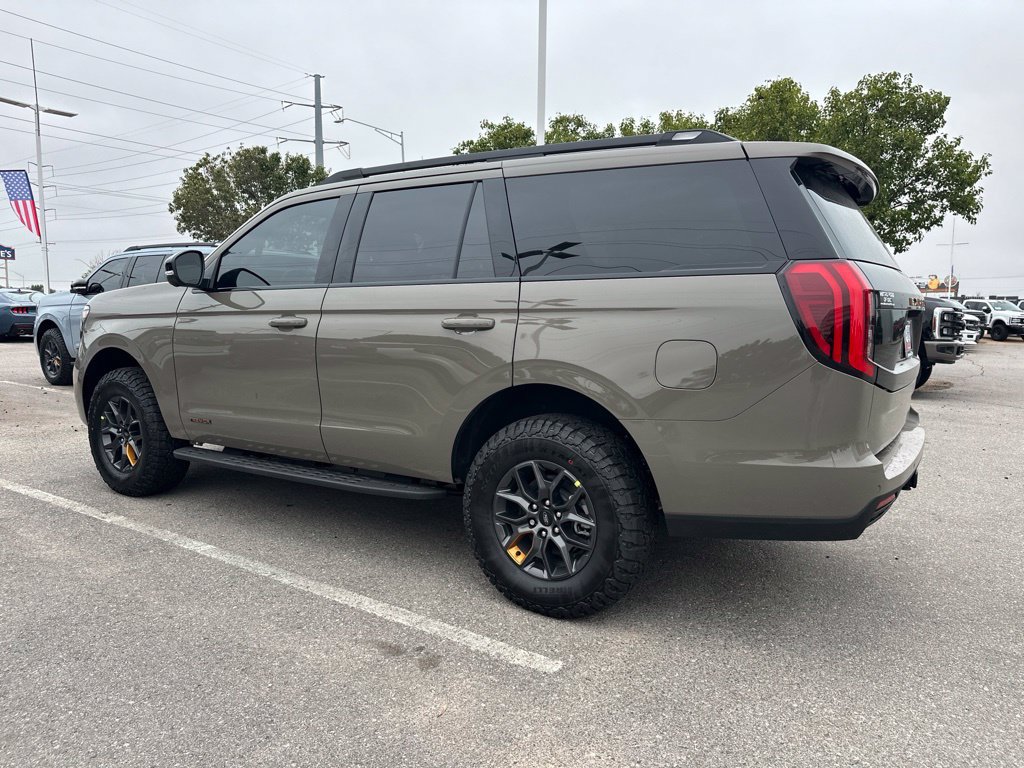 New 2027 Ford Expedition Tremor w/ Driver's Package AWD/4WD image 5