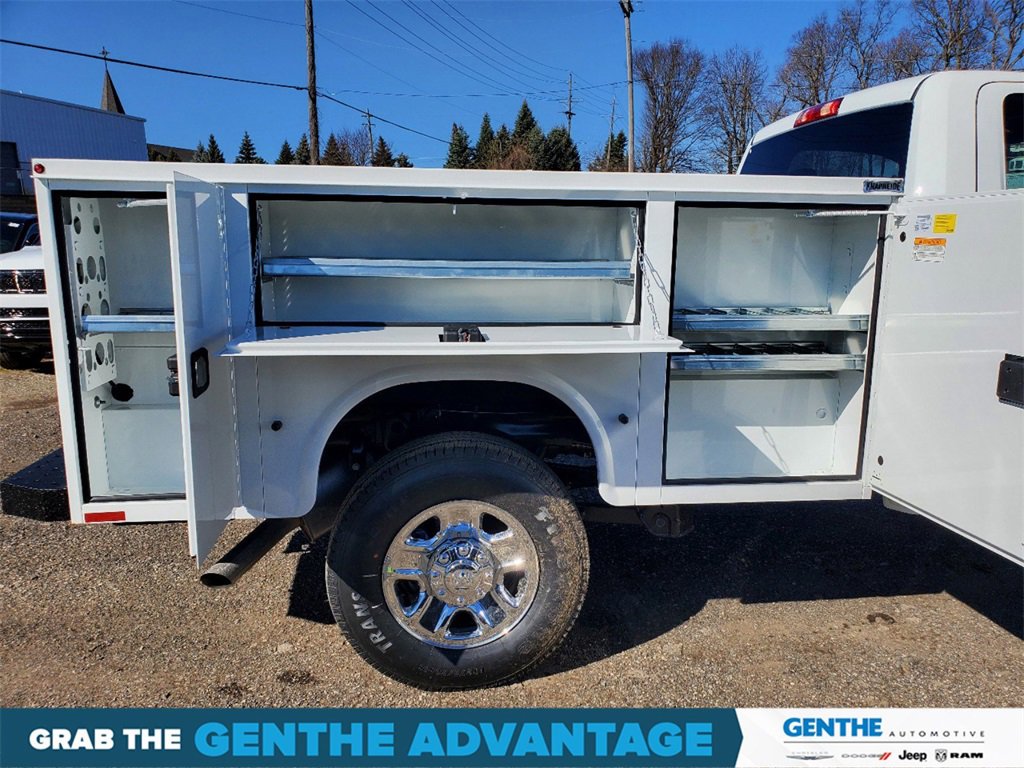 New 2024 RAM 2500 Tradesman w/ Chrome Appearance Group image 19