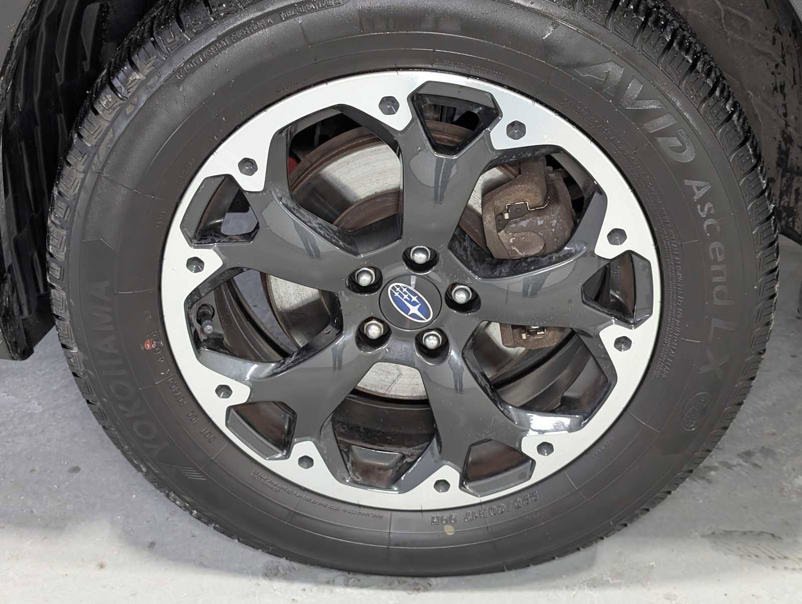 Used 2022 Subaru Crosstrek 2.0i Premium w/ Moonroof Package image 3