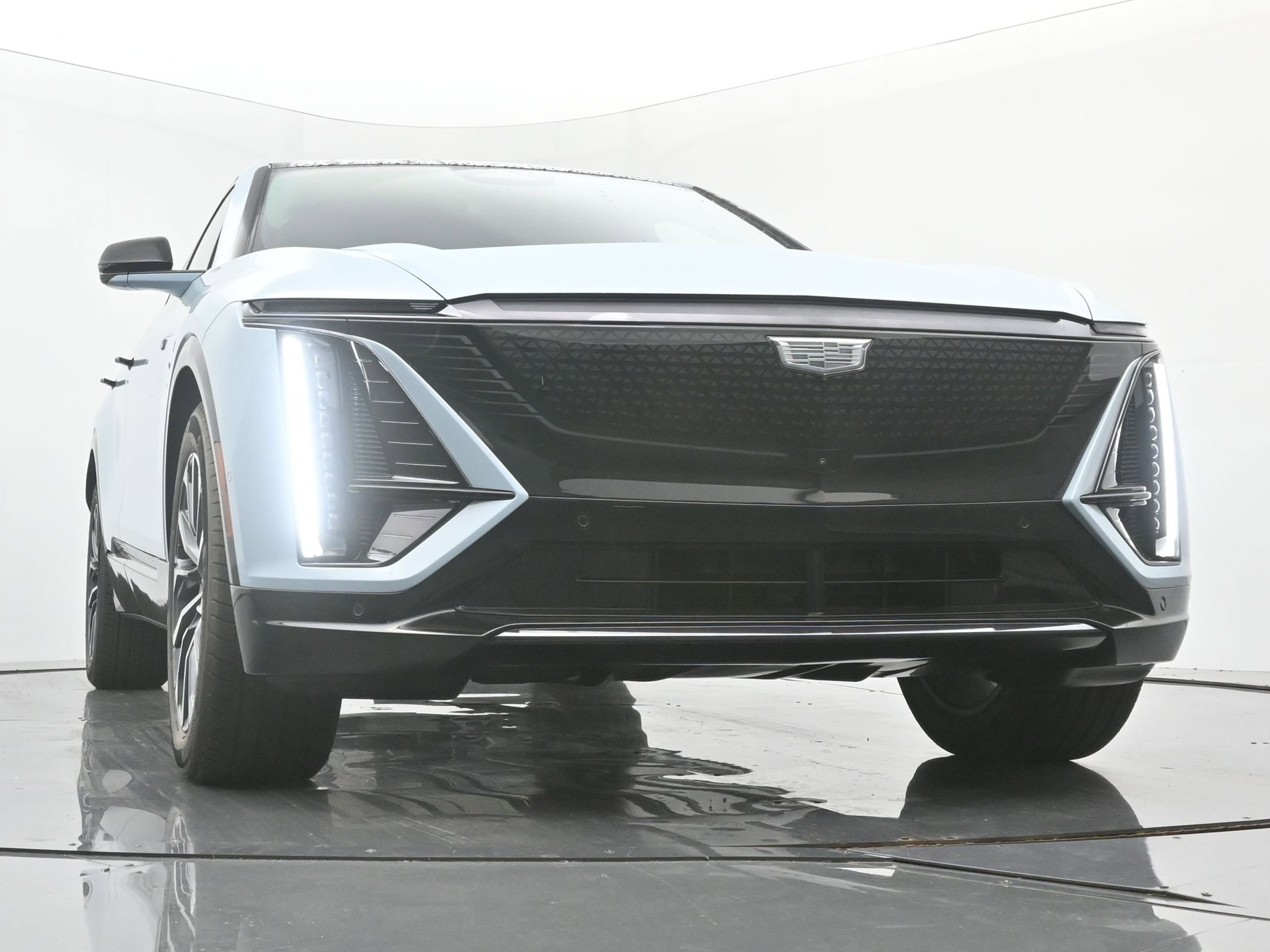 New 2026 Cadillac Lyriq Sport image 22