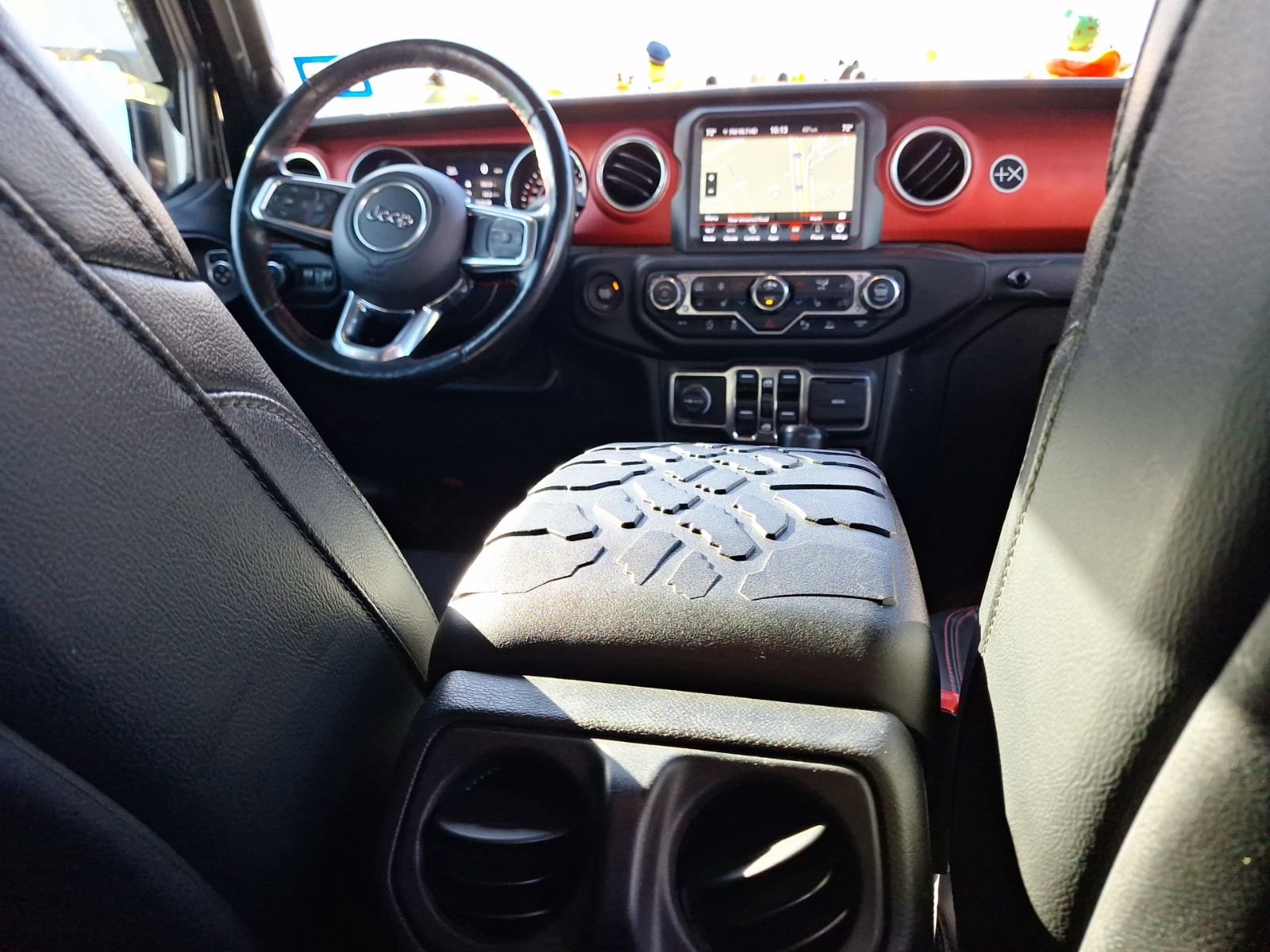 Used 2021 Jeep Gladiator Rubicon image 34