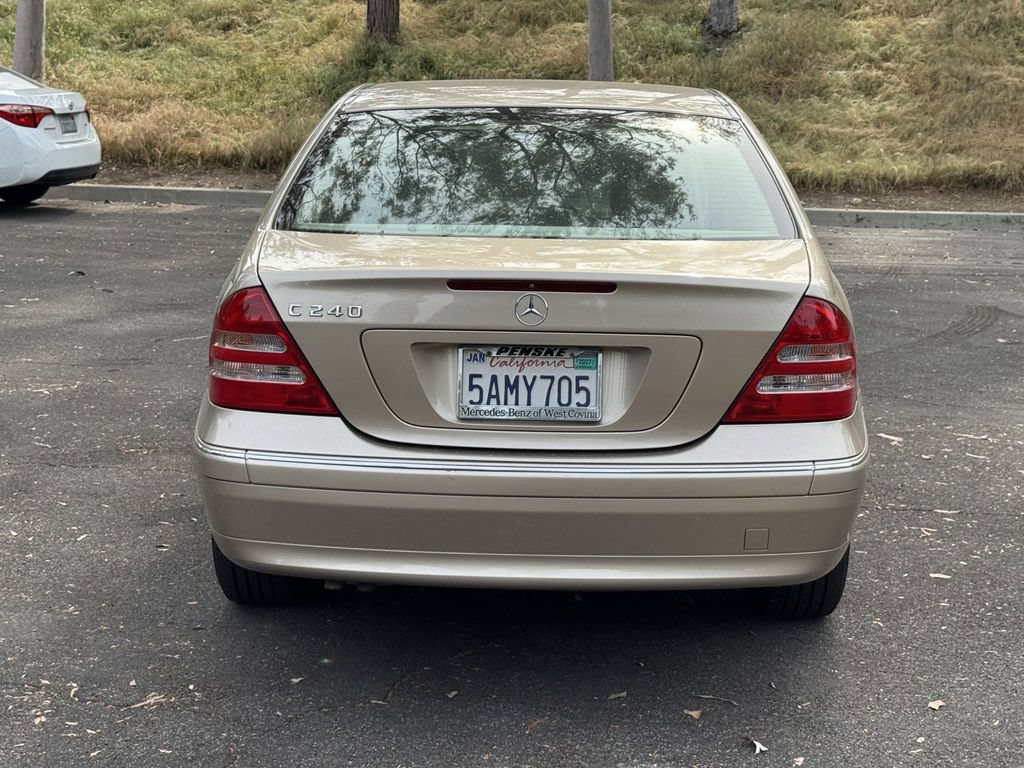 Used 2003 Mercedes-Benz C 240 Sedan image 5