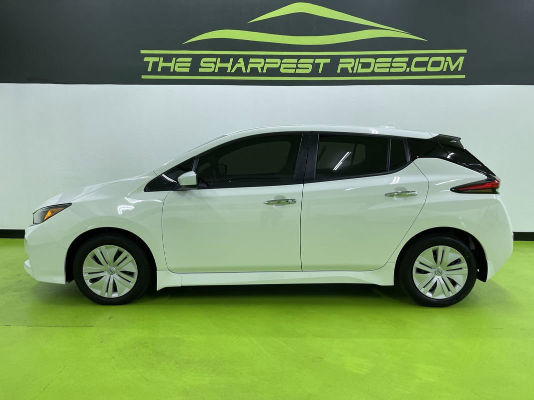 Used 2025 Nissan Leaf S image 6