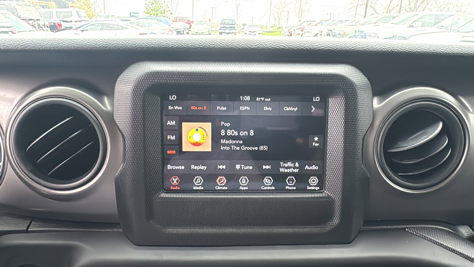 Used 2023 Jeep Gladiator Willys image 18