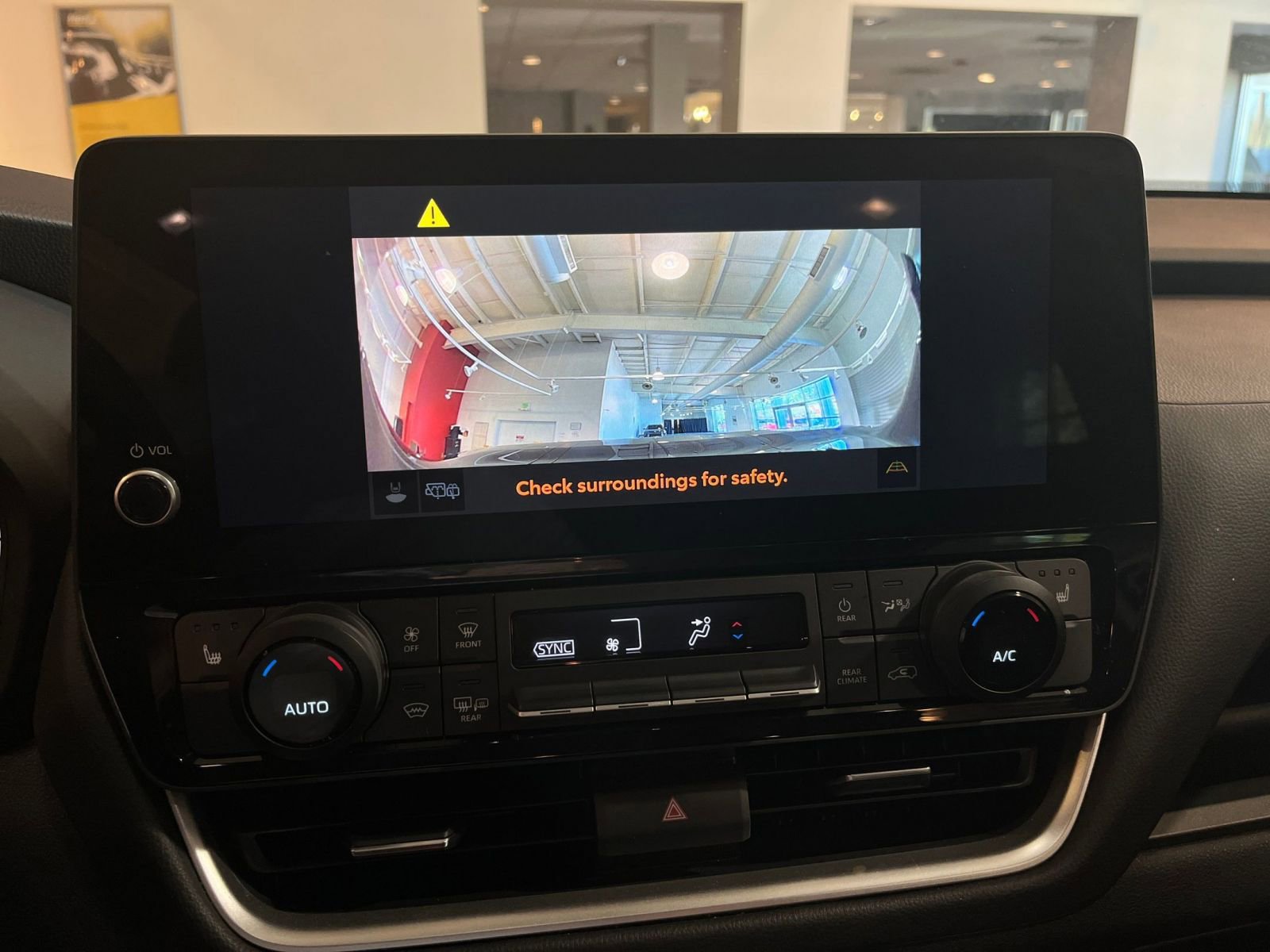 Used 2025 Toyota Grand Highlander FWD image 25