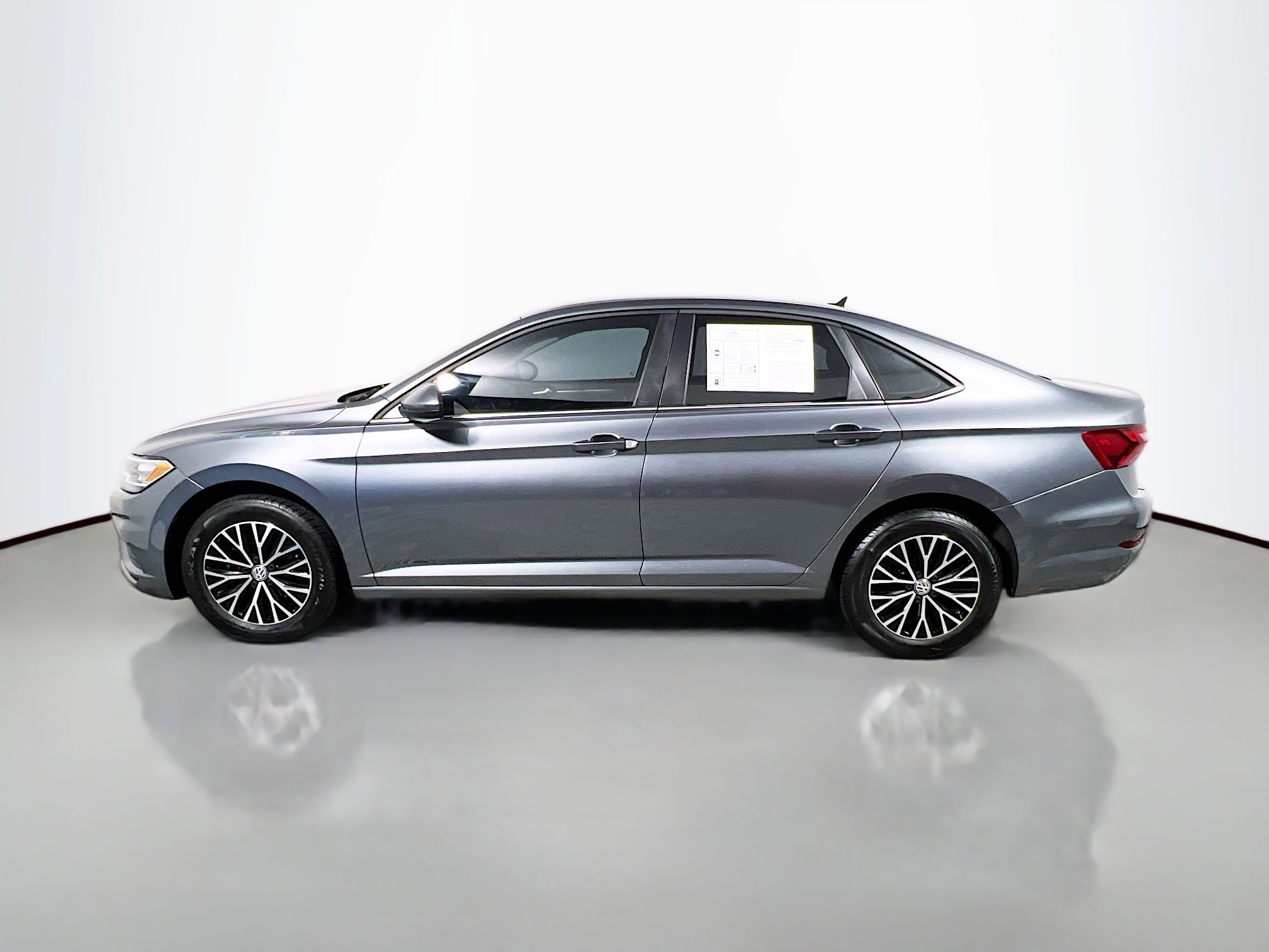 Used 2021 Volkswagen Jetta S image 9