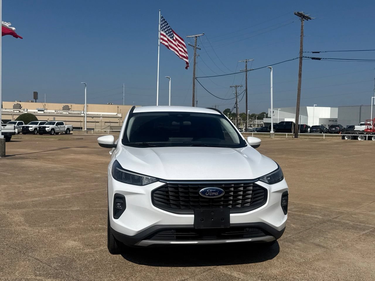 Used 2023 Ford Escape SE FWD image 4