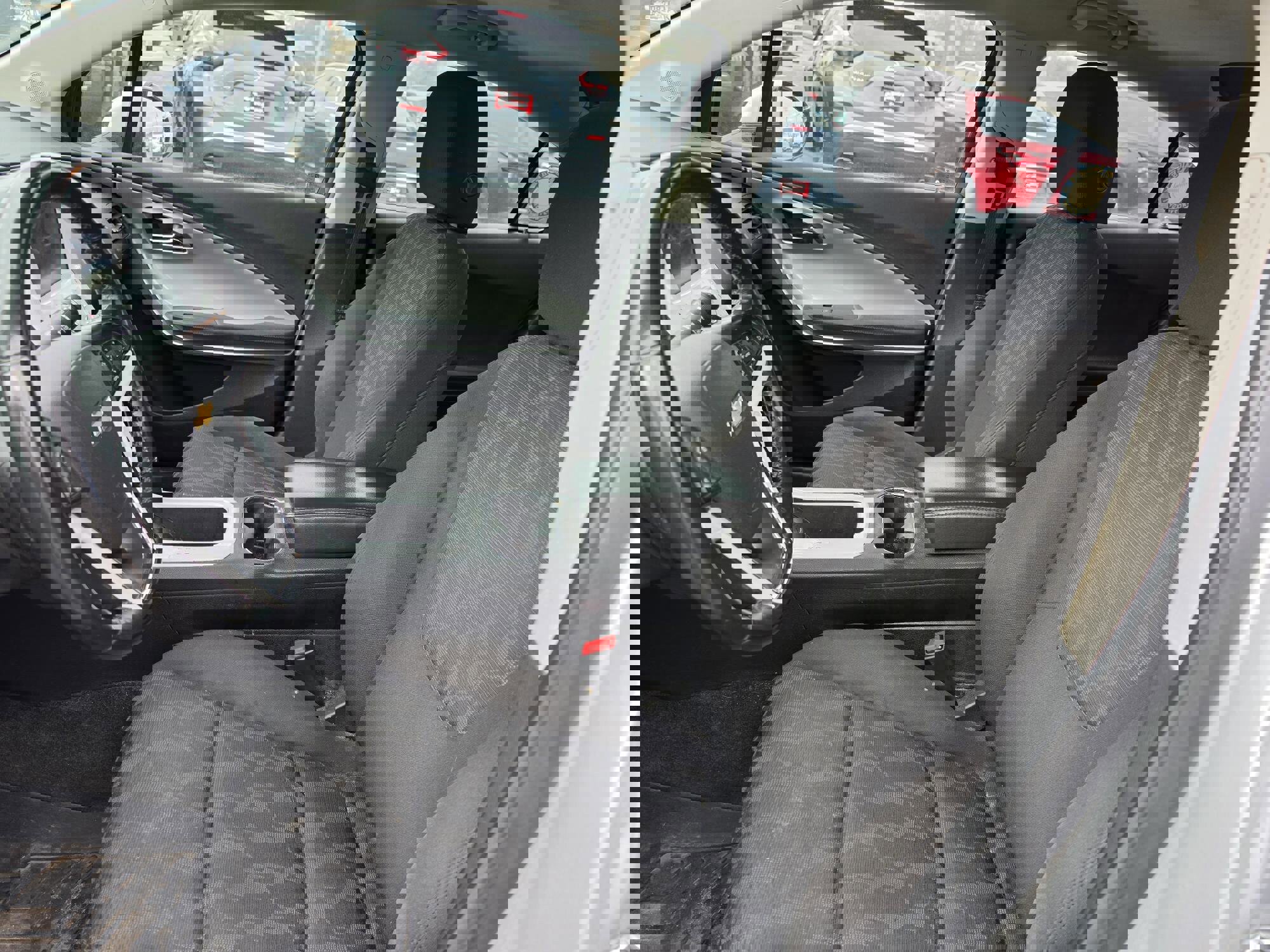 Used 2013 Chevrolet Volt w/ Comfort Package image 5