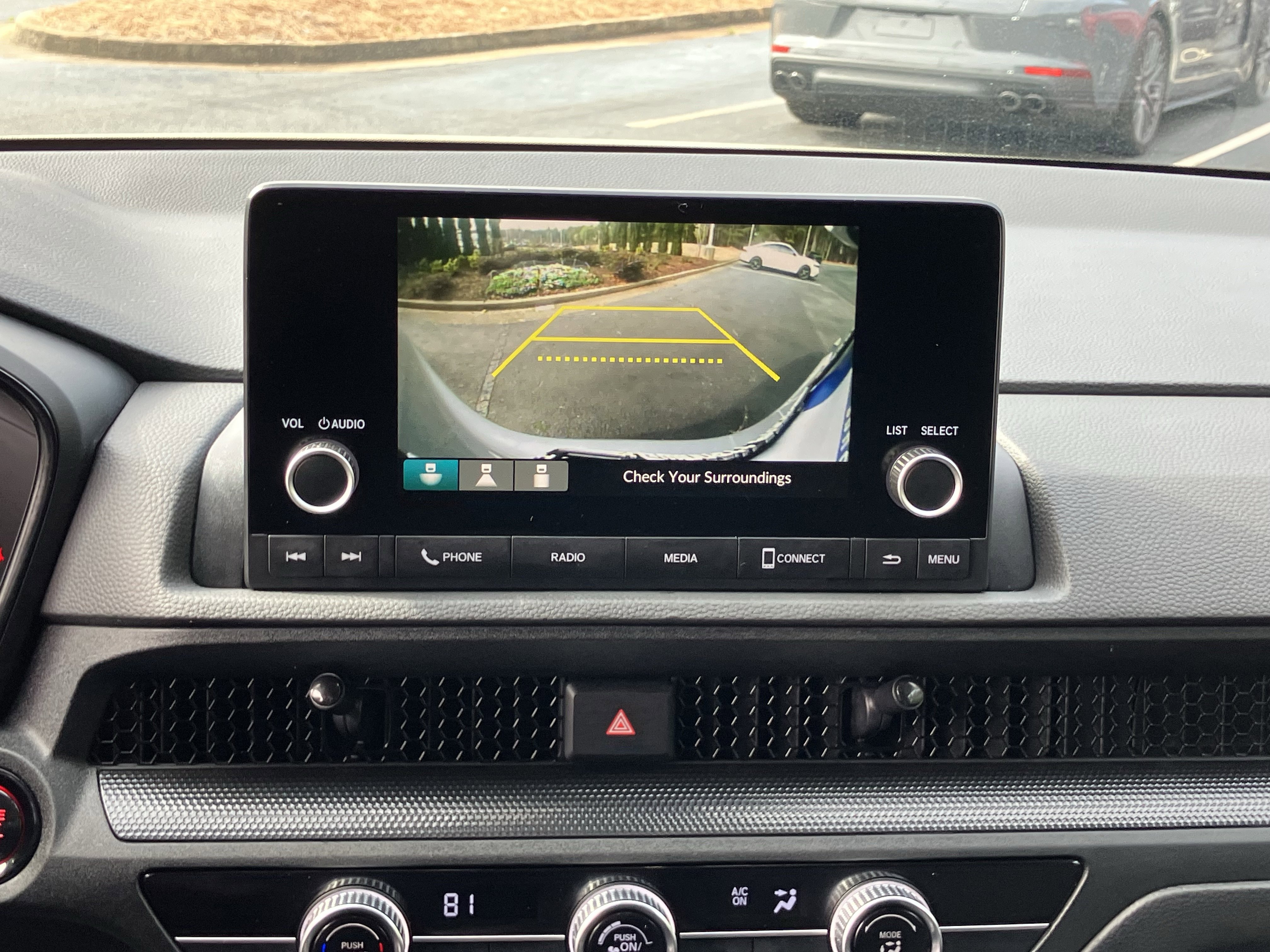 Used 2025 Honda CR-V LX image 27