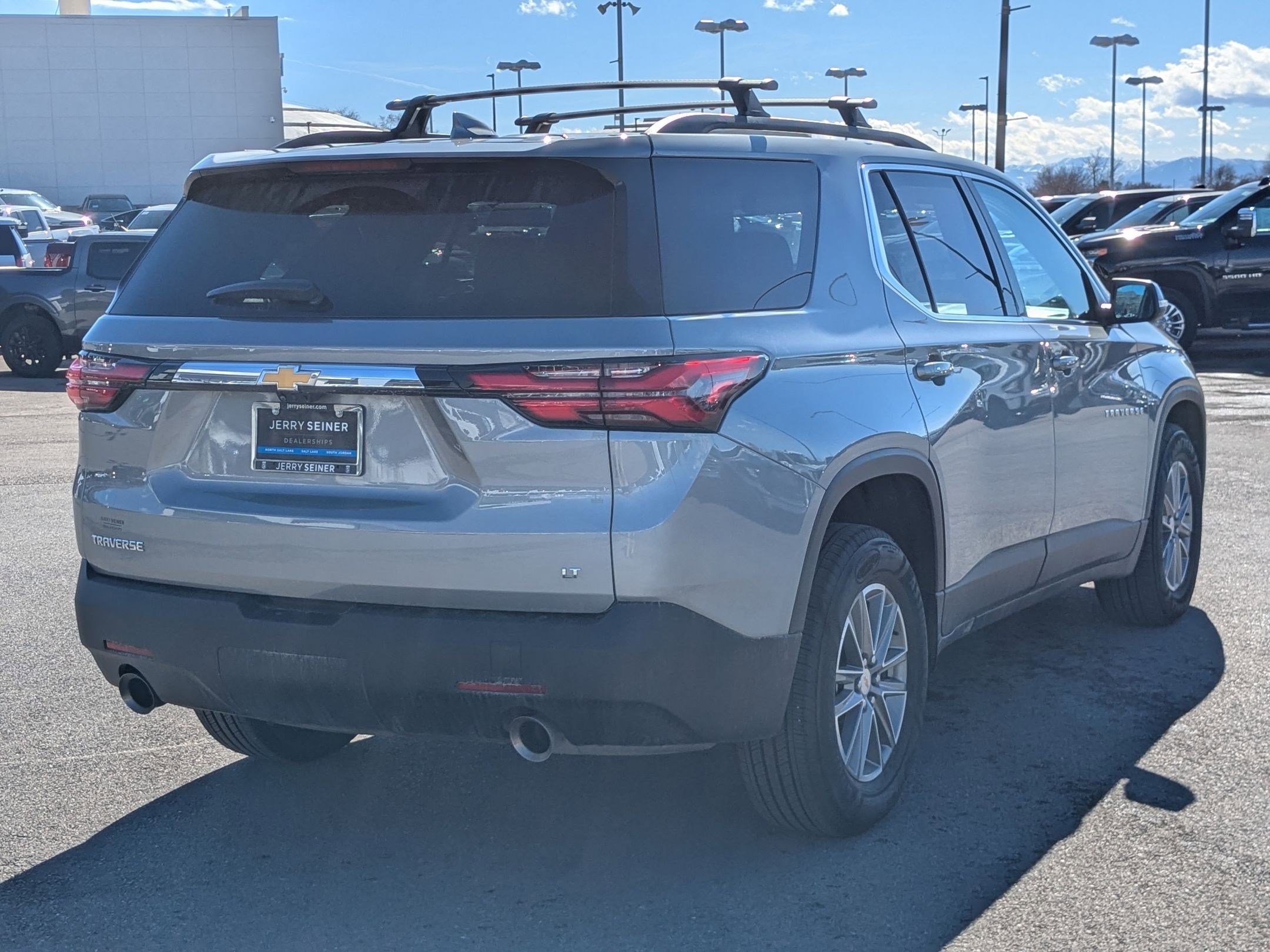 Certified 2023 Chevrolet Traverse LT image 6