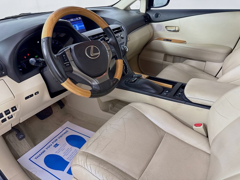 Used 2015 Lexus RX 450h FWD image 9