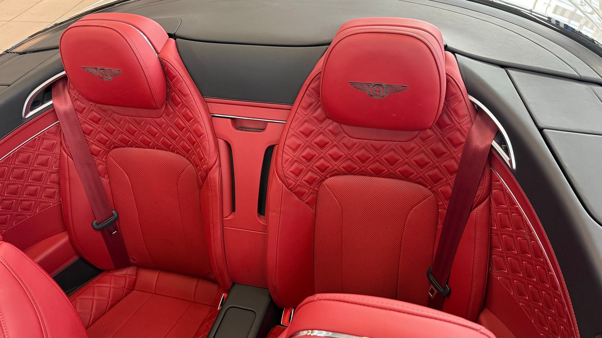 Used 2020 Bentley Continental GT image 43