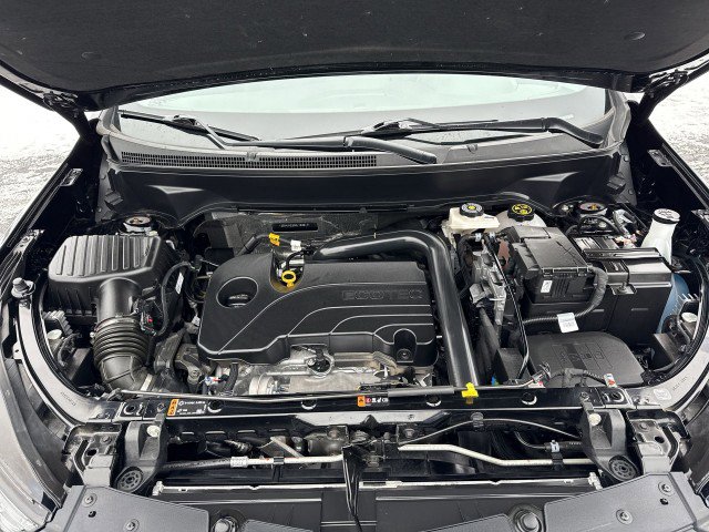 Certified 2024 Chevrolet Equinox LT w/ LPO, Floor Liner Package image 17