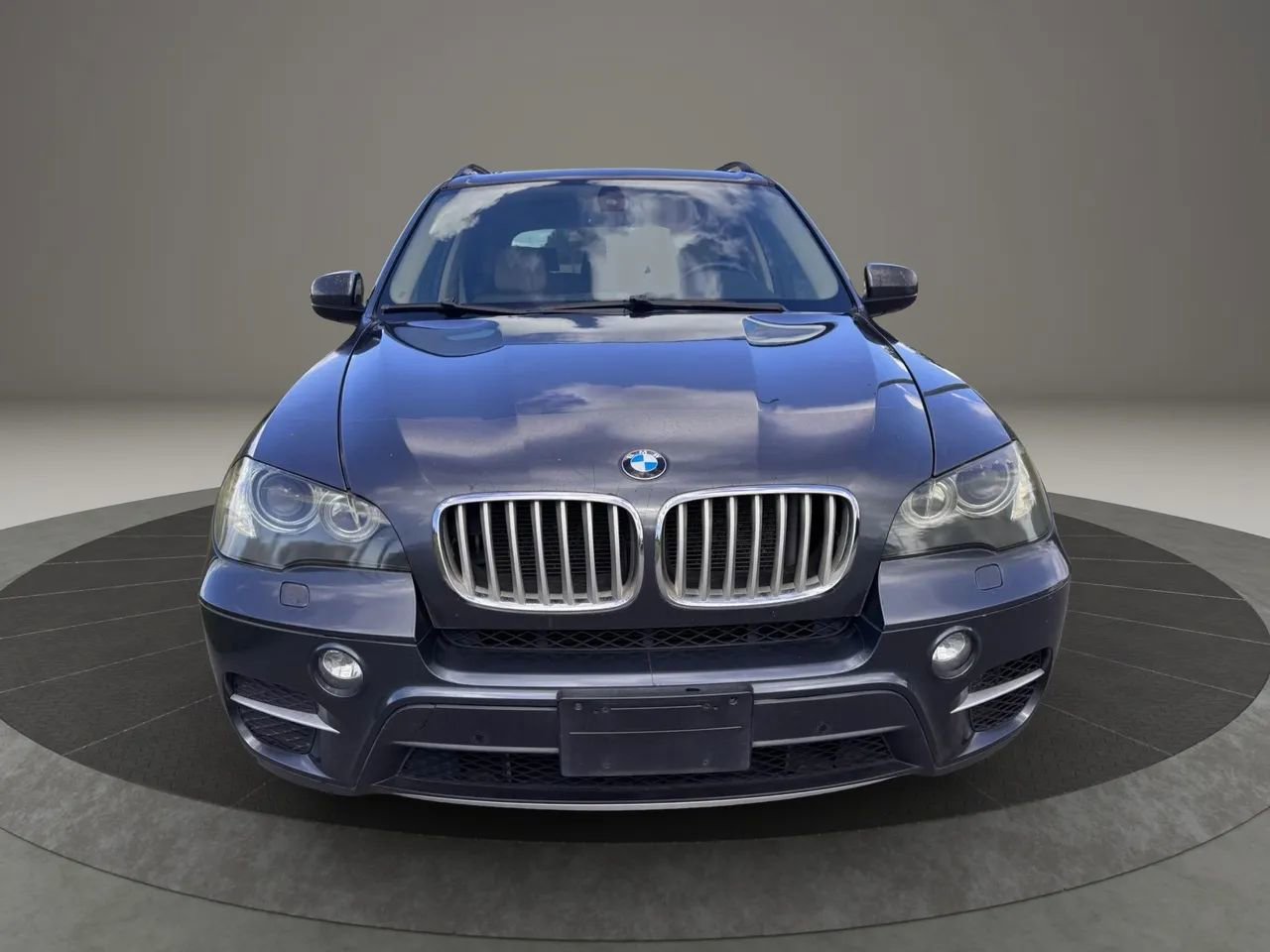 Used 2011 BMW X5 xDrive35d image 8
