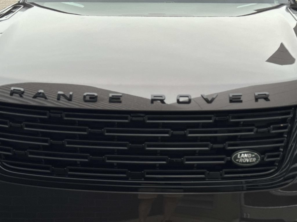 New 2026 Land Rover Range Rover Velar Belgravia AWD/4WD image 10