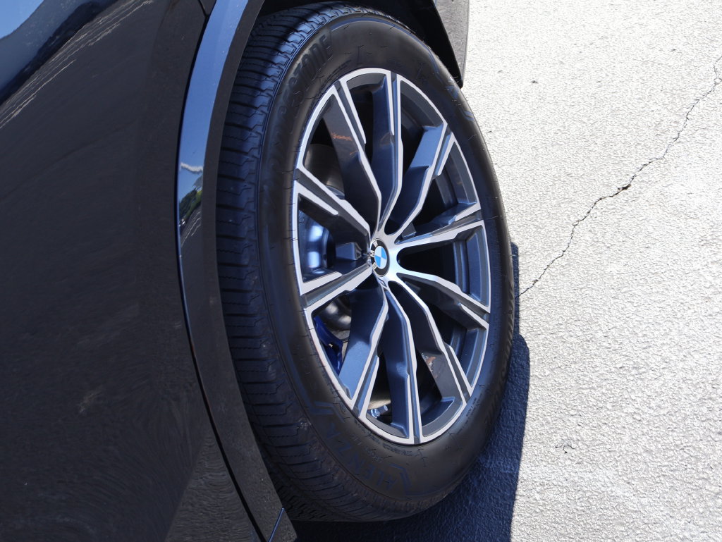 Certified 2026 BMW X5 M60i AWD/4WD image 42