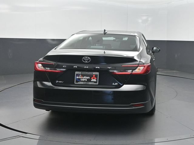 Used 2025 Toyota Camry LE FWD image 29