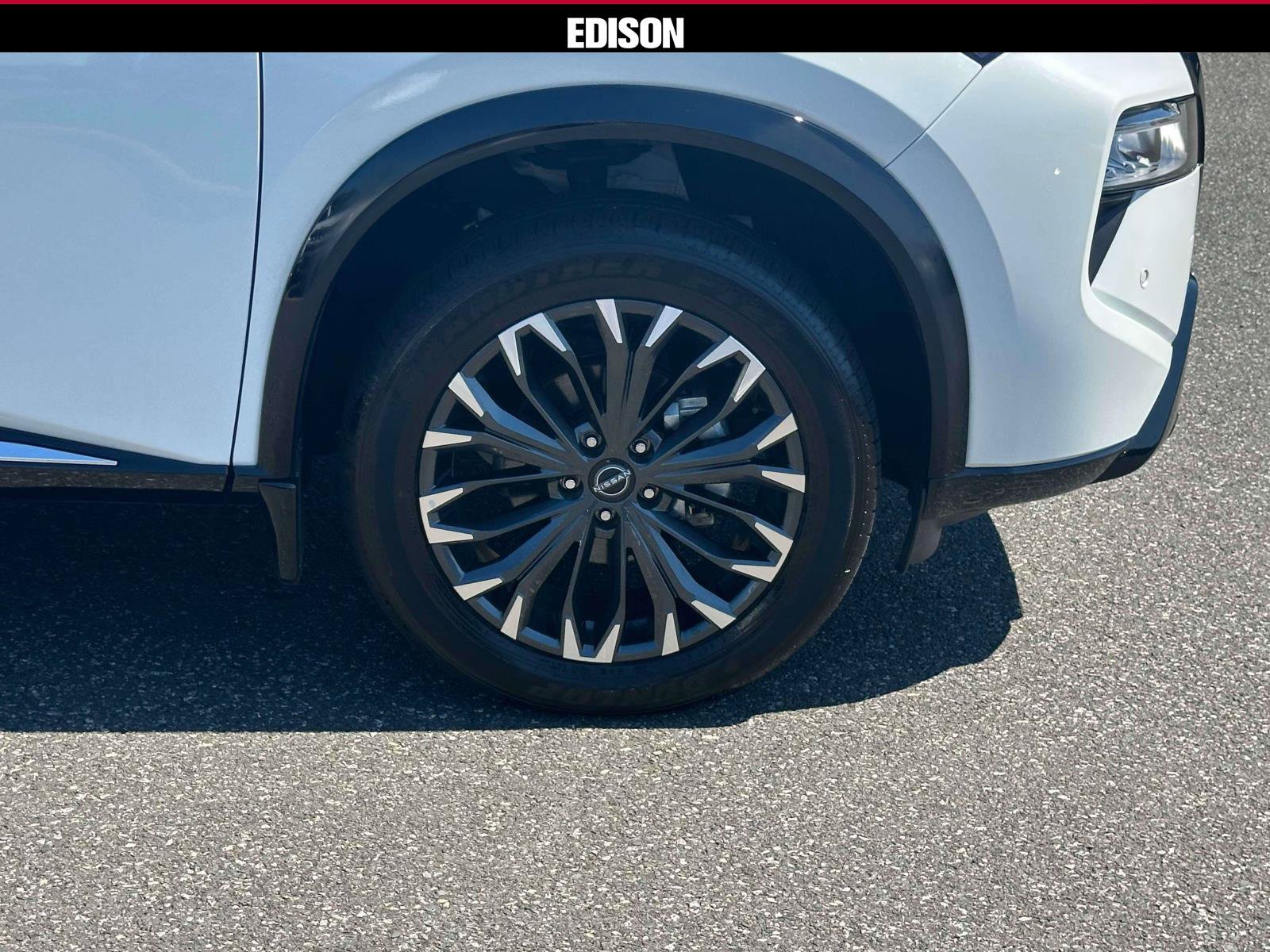 Used 2025 Nissan Rogue Platinum w/ Platinum Premium Package AWD/4WD image 6