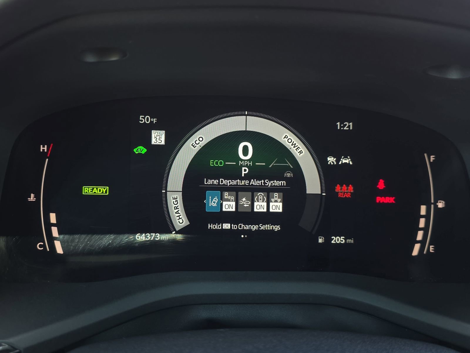 Used 2025 Toyota Camry SE image 15