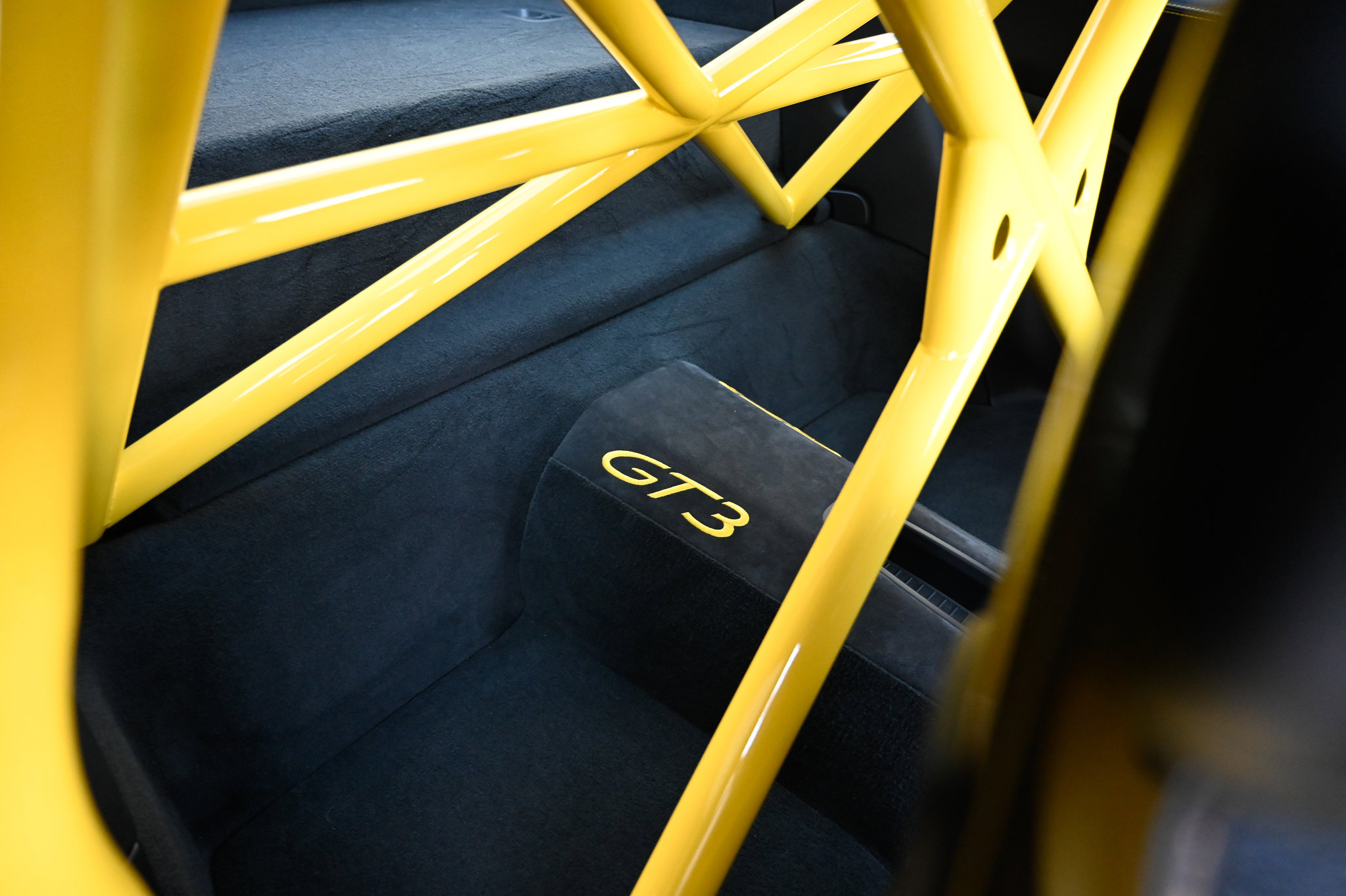 Used 2018 Porsche 911 GT3 image 41