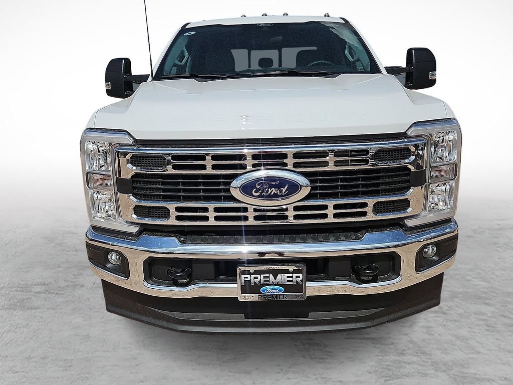 New 2026 Ford F350 XL w/ XL Chrome Package AWD/4WD image 3