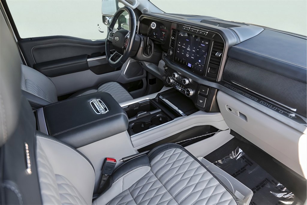 Used 2024 Ford F450 Limited w/ FX4 Off-Road Package image 36