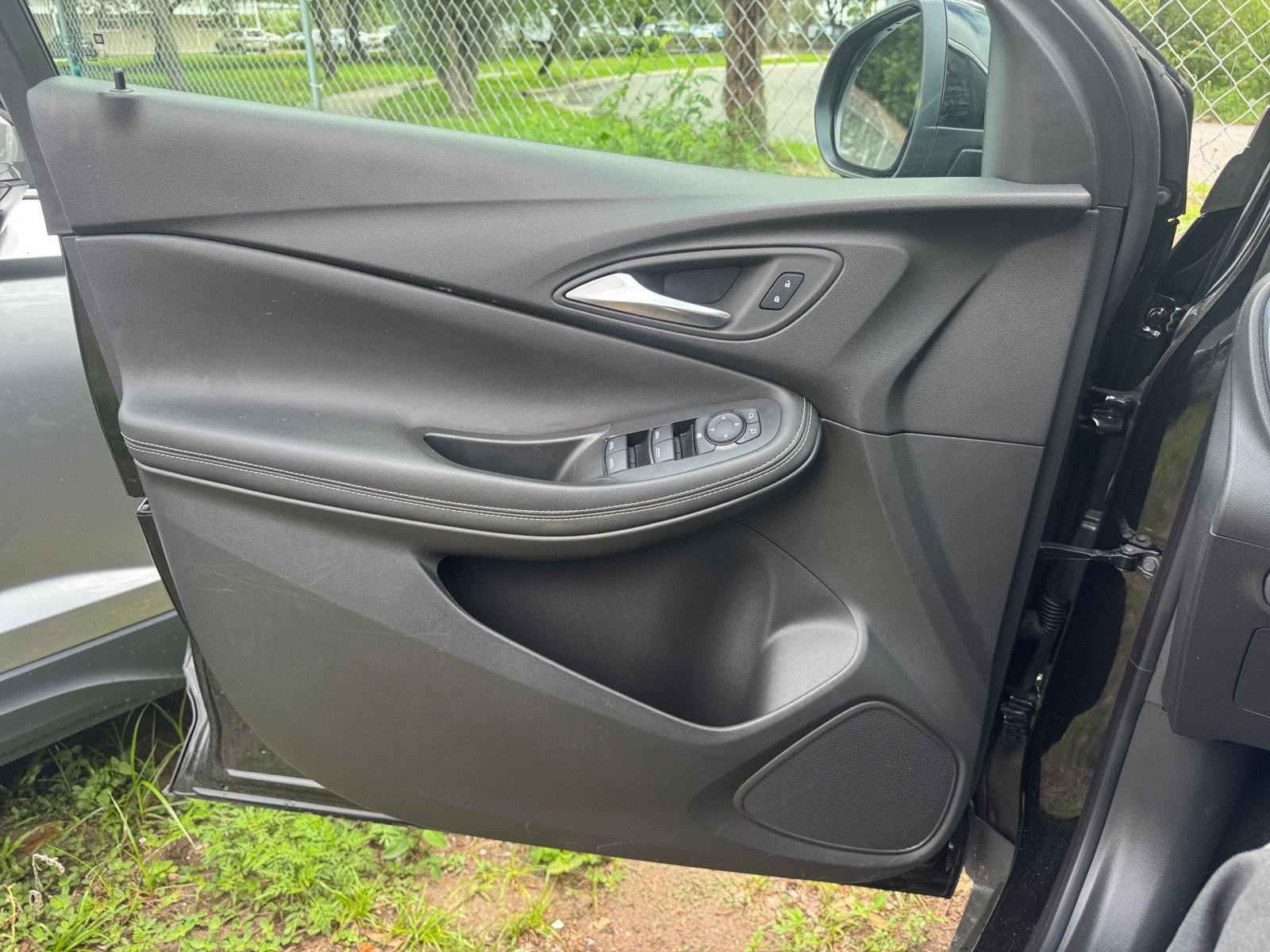 Used 2025 Buick Encore GX Preferred FWD image 18