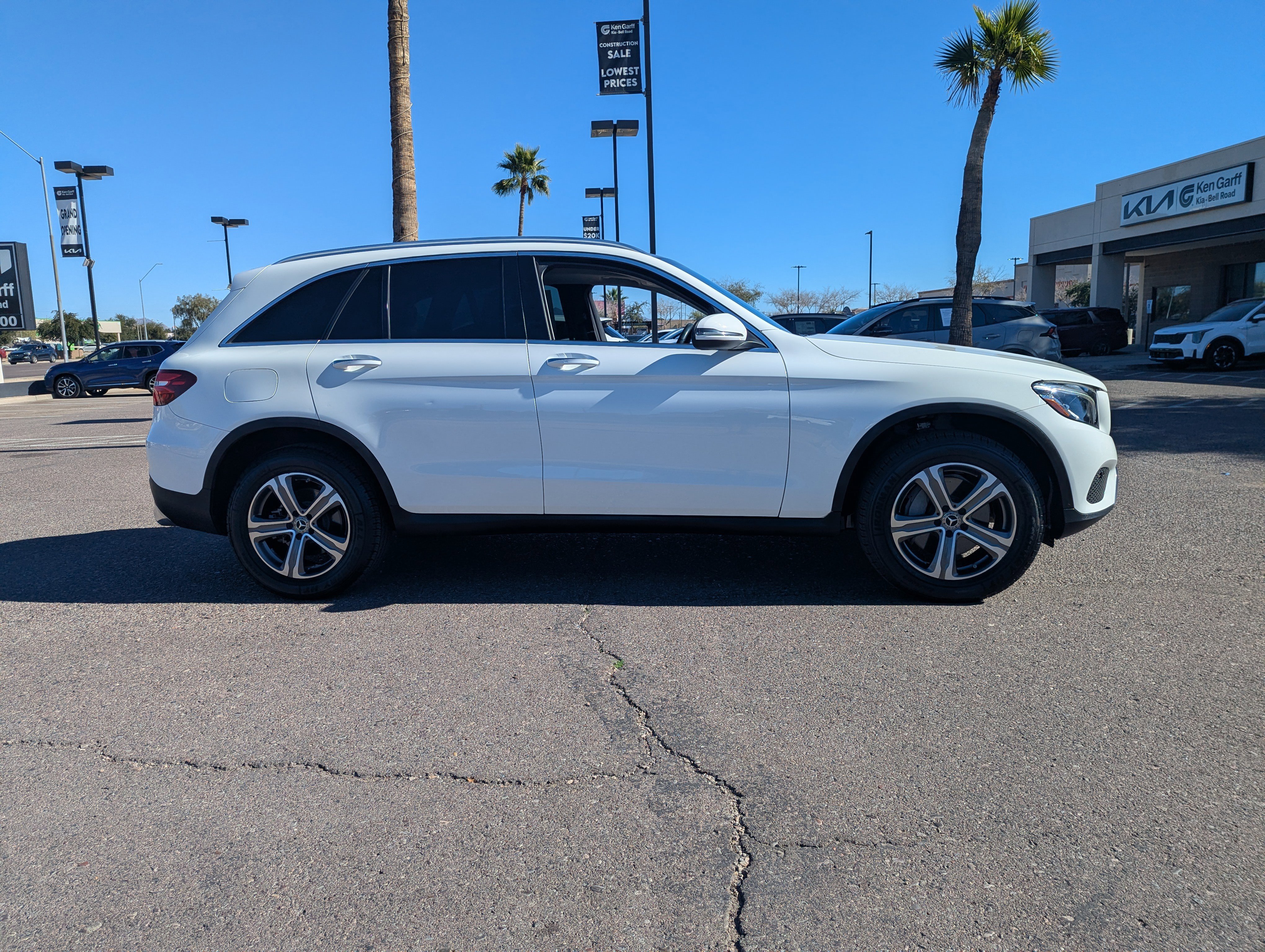 Used 2019 Mercedes-Benz GLC 300 GLC 300 image 2