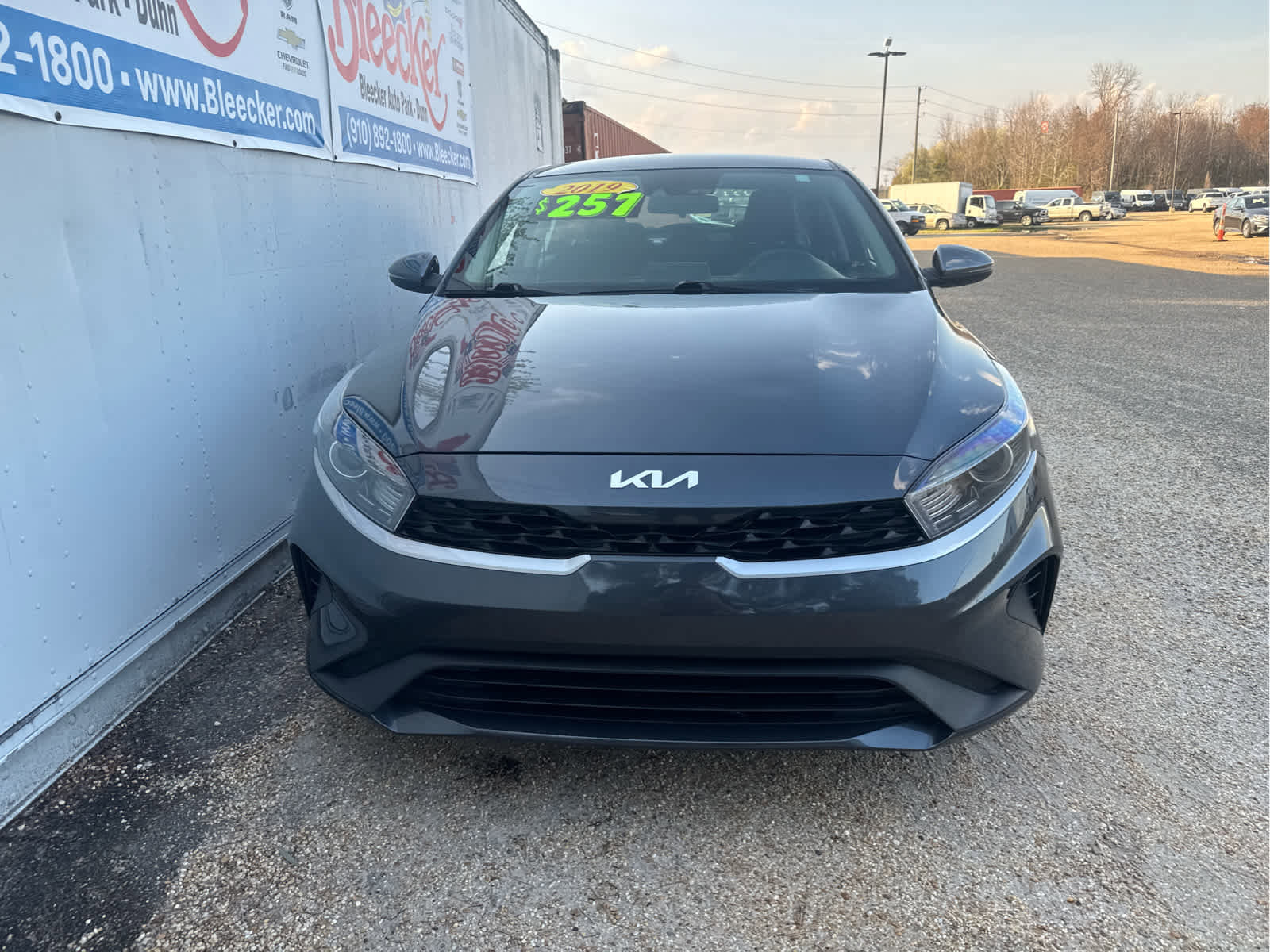 Used 2023 Kia Forte LXS w/ LXS Technology Package FWD image 5