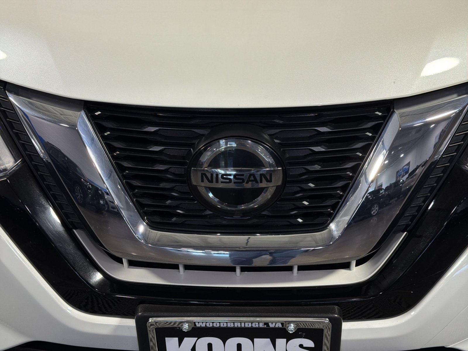 Used 2019 Nissan Rogue SL w/ Premium Package AWD/4WD image 12
