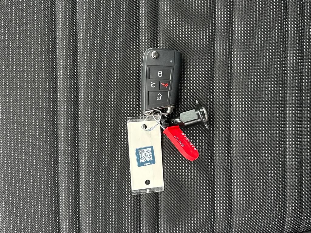 Used 2024 Volkswagen Tiguan S image 29