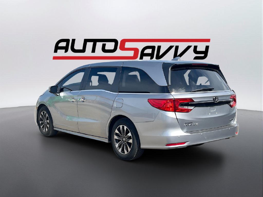 Used 2023 Honda Odyssey Touring image 5
