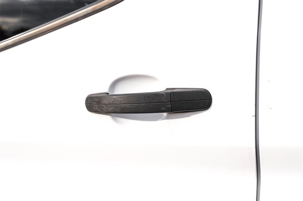 Used 2019 Ford Transit 250 130 Low Roof image 30