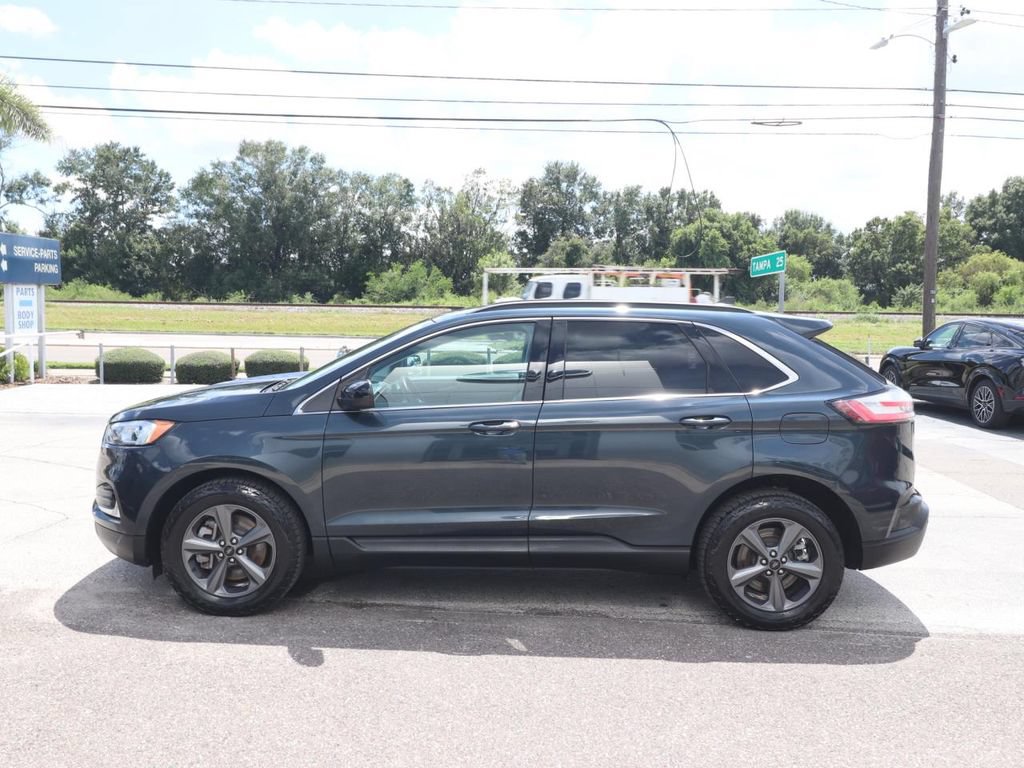 Used 2022 Ford Edge SEL w/ Sport Appearance Package AWD/4WD image 5