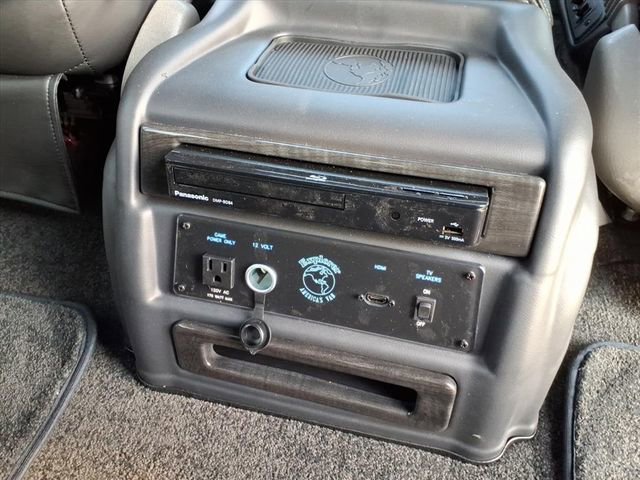 New 2025 GMC Savana 2500 w/ Driver Convenience Package image 17